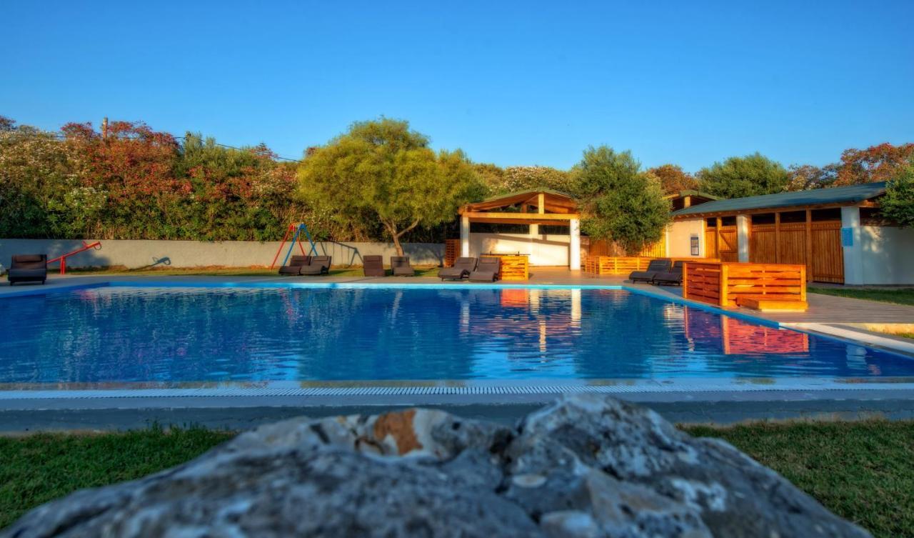 Otel Laguna
